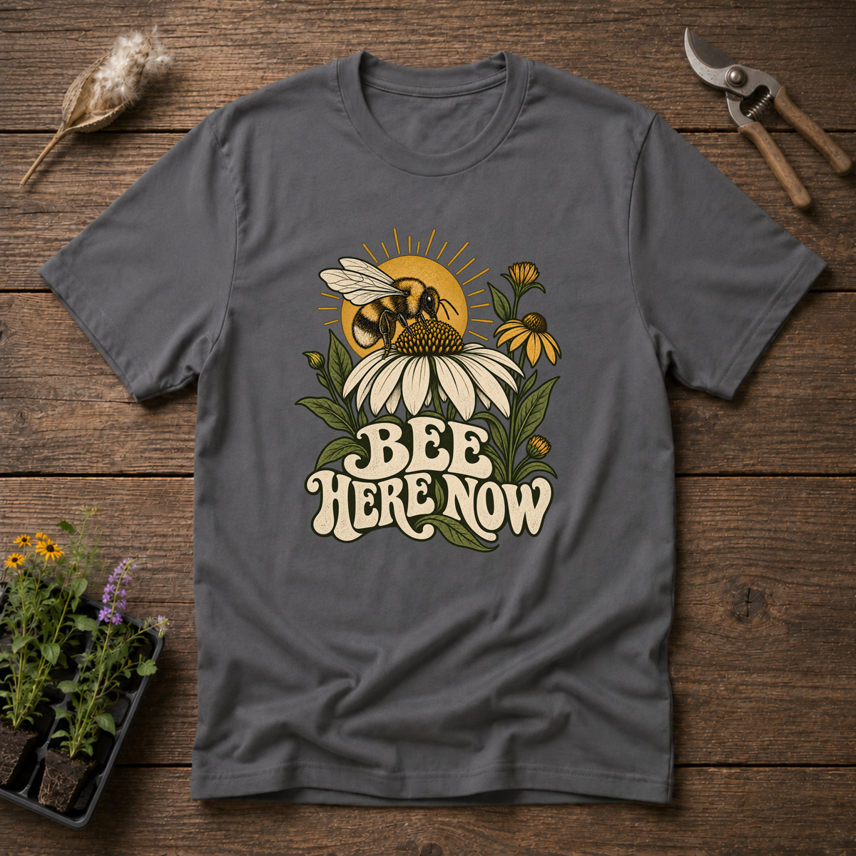 Bee Here Now T-Shirt in Charcoal