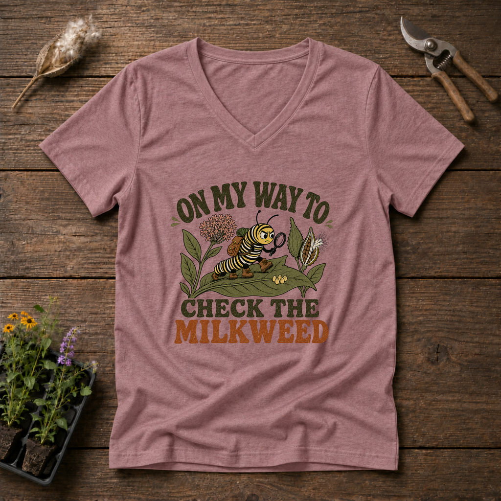 Checking The Milkweed V-Neck Tee in Mauve