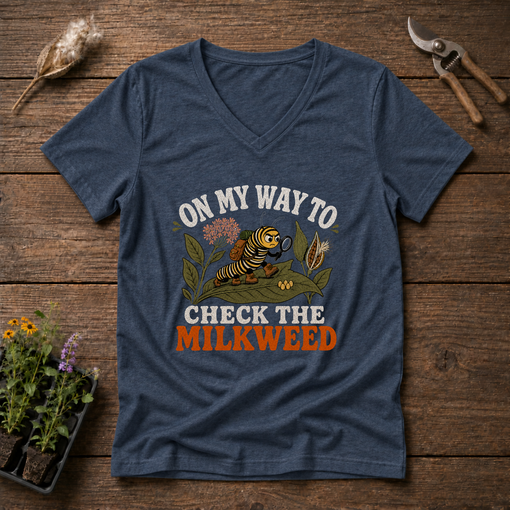 Checking The Milkweed V-Neck Tee in Navy