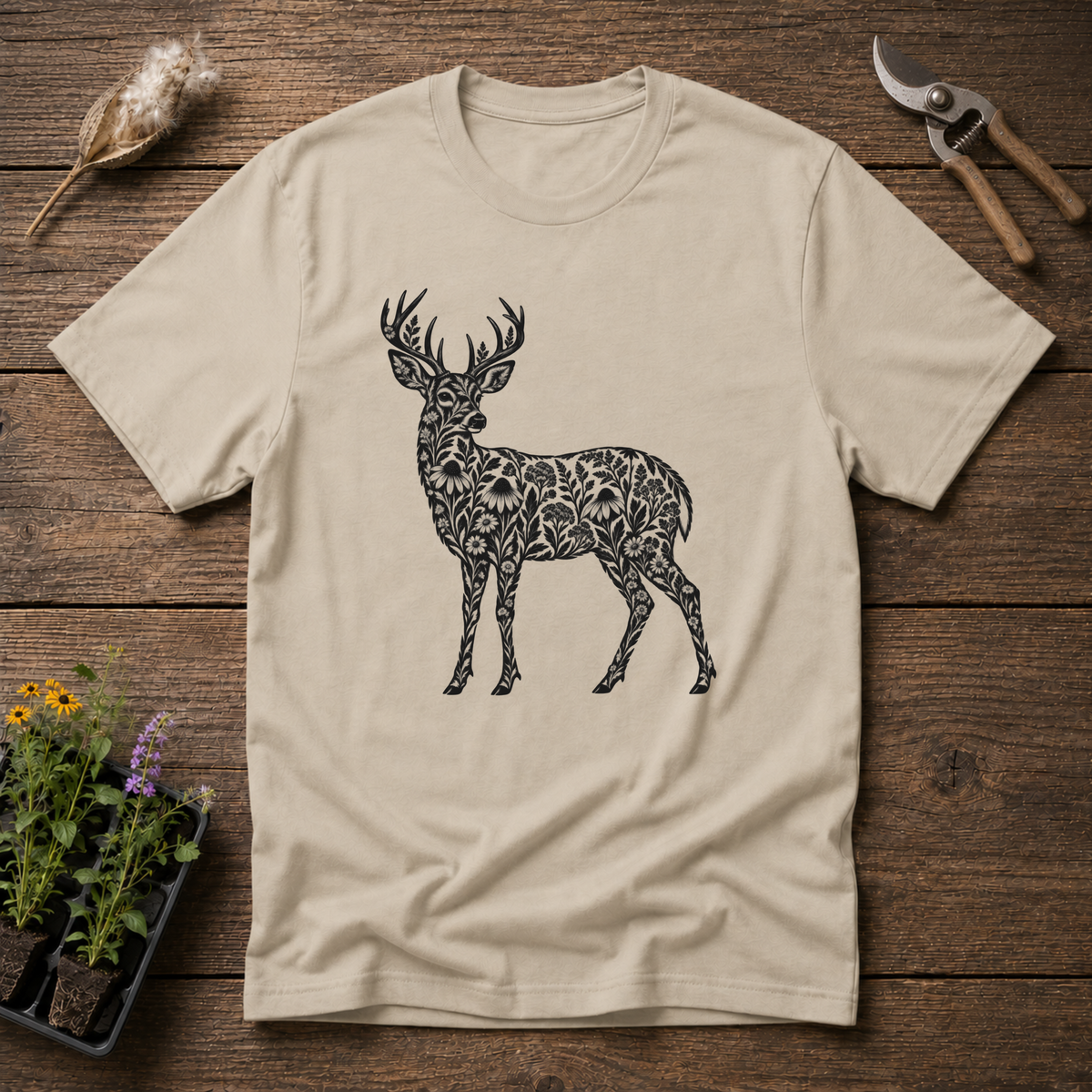 Wildflower Deer T-Shirt in Sand